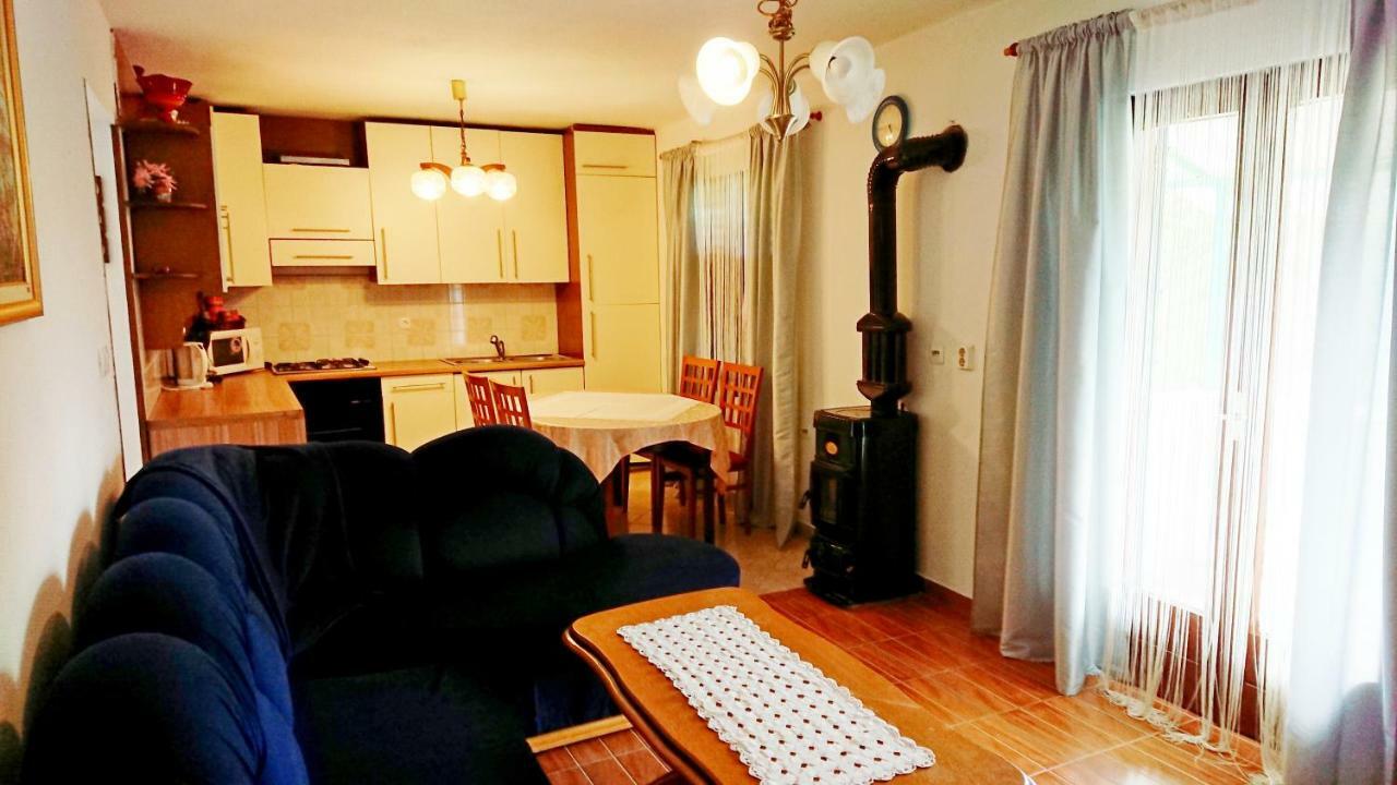 Apartments Rogocana Labin  Zewnętrze zdjęcie